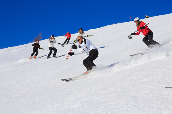Skiing in Gulmarg – Winter Adven...